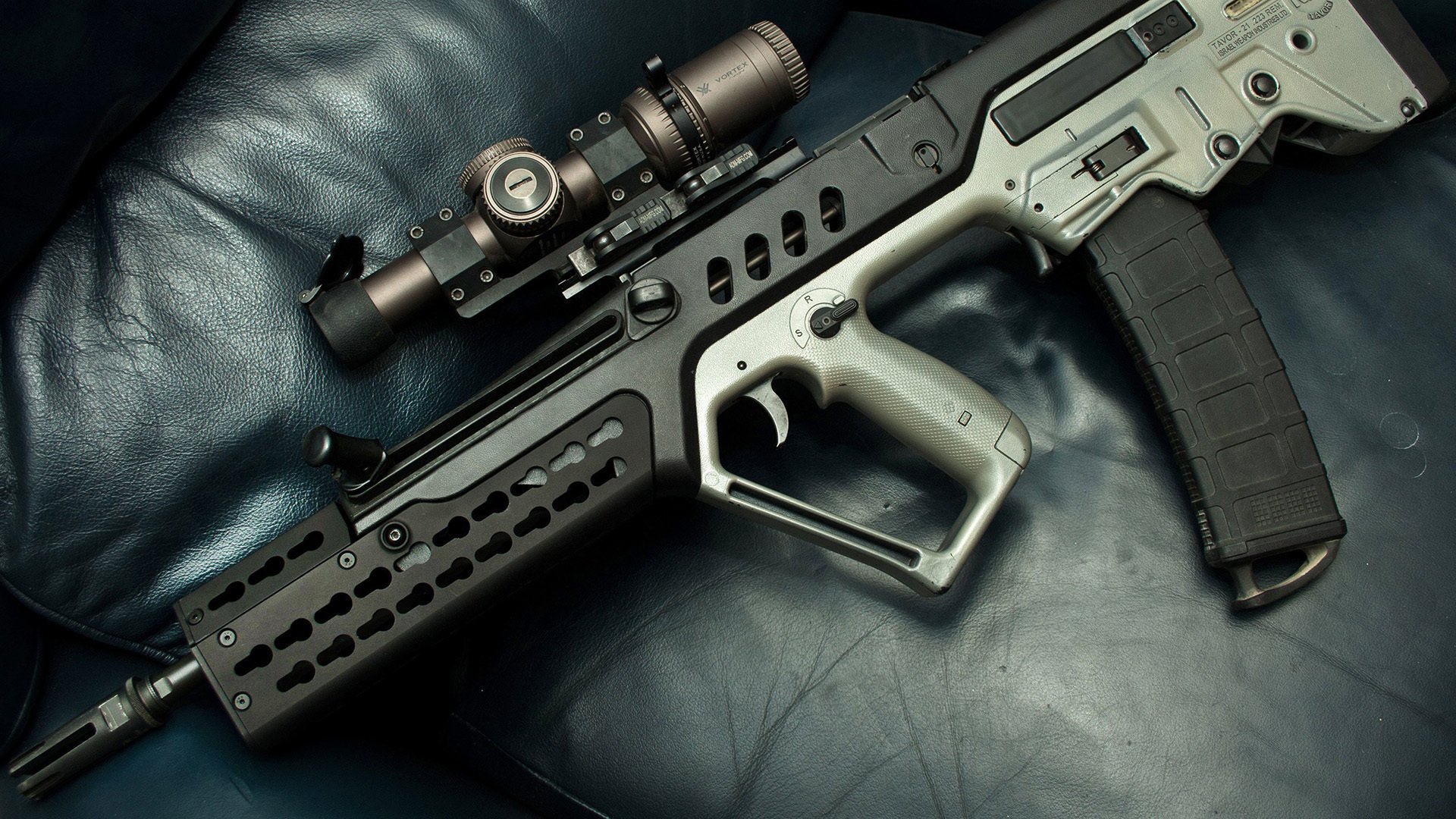 开云kaiyun-关键足球前锋受伤或影响接下赛季走势，足球中的前锋是什么意思