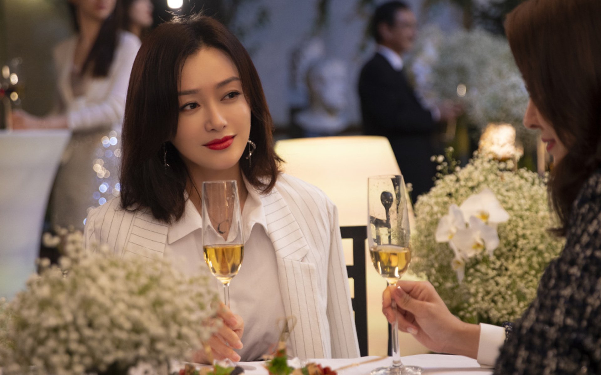 开云官方网页登录-曼联在激烈争夺中取胜，积分追赶榜首队伍